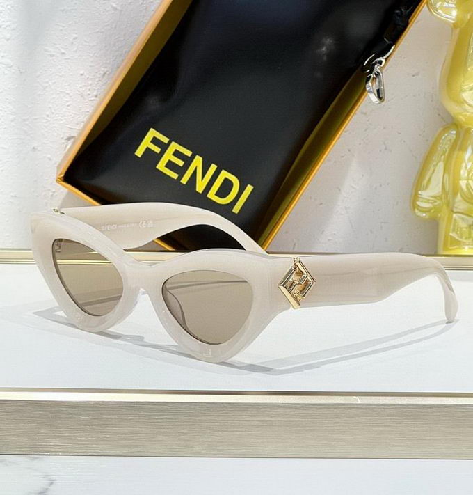 Fendi Sunglasses ID:20250529-384